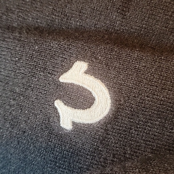 Bundle Of 2 True Religion Red and Black Men Sweaters - Picture 3 of 5